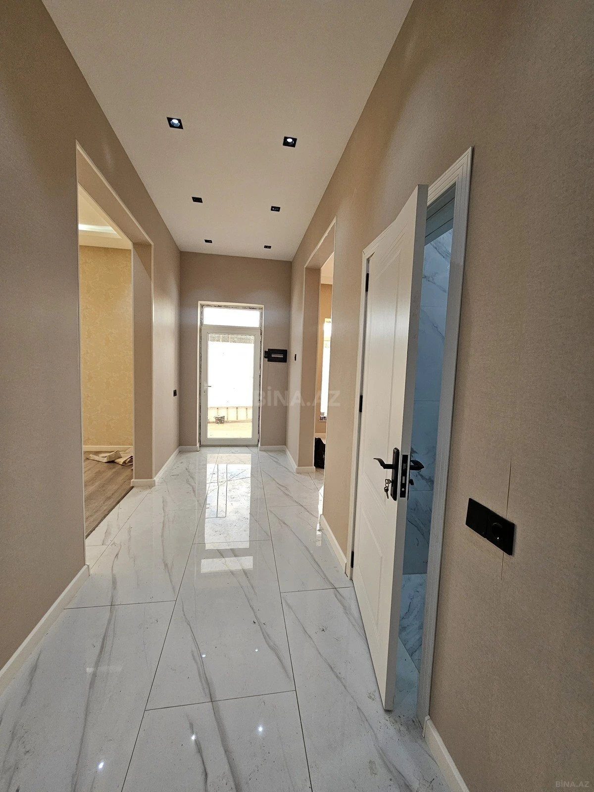 Satılır 4 otaqlı həyət evi 120 m²