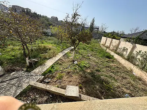 Satılır 4 otaqlı həyət evi 260 m²