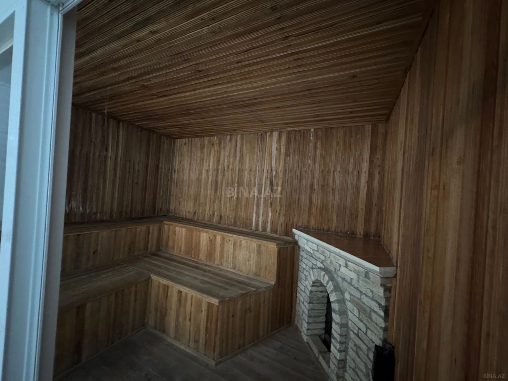 Satılır 4 otaqlı həyət evi 260 m²