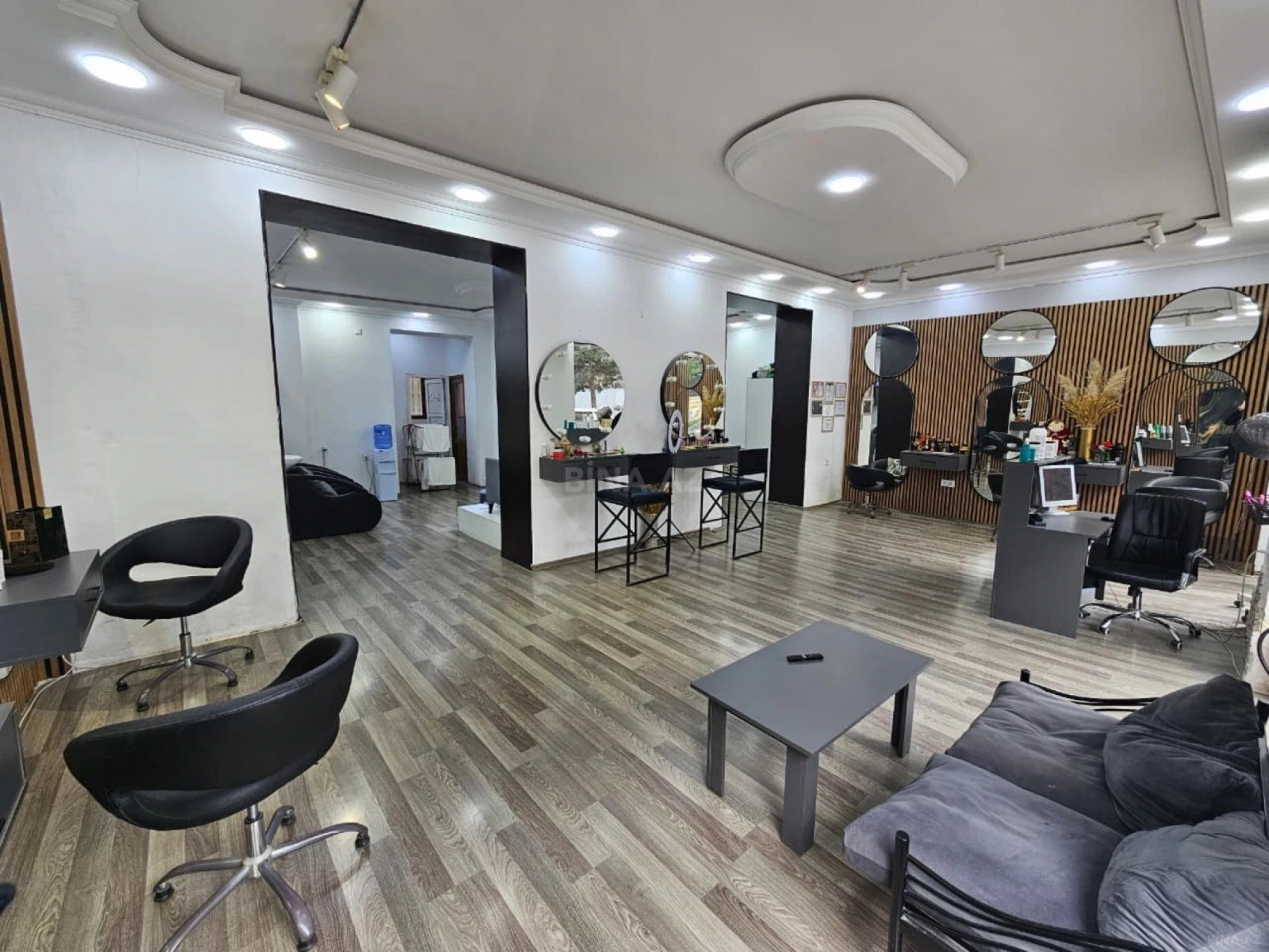 Satılır obyekt 100 m²