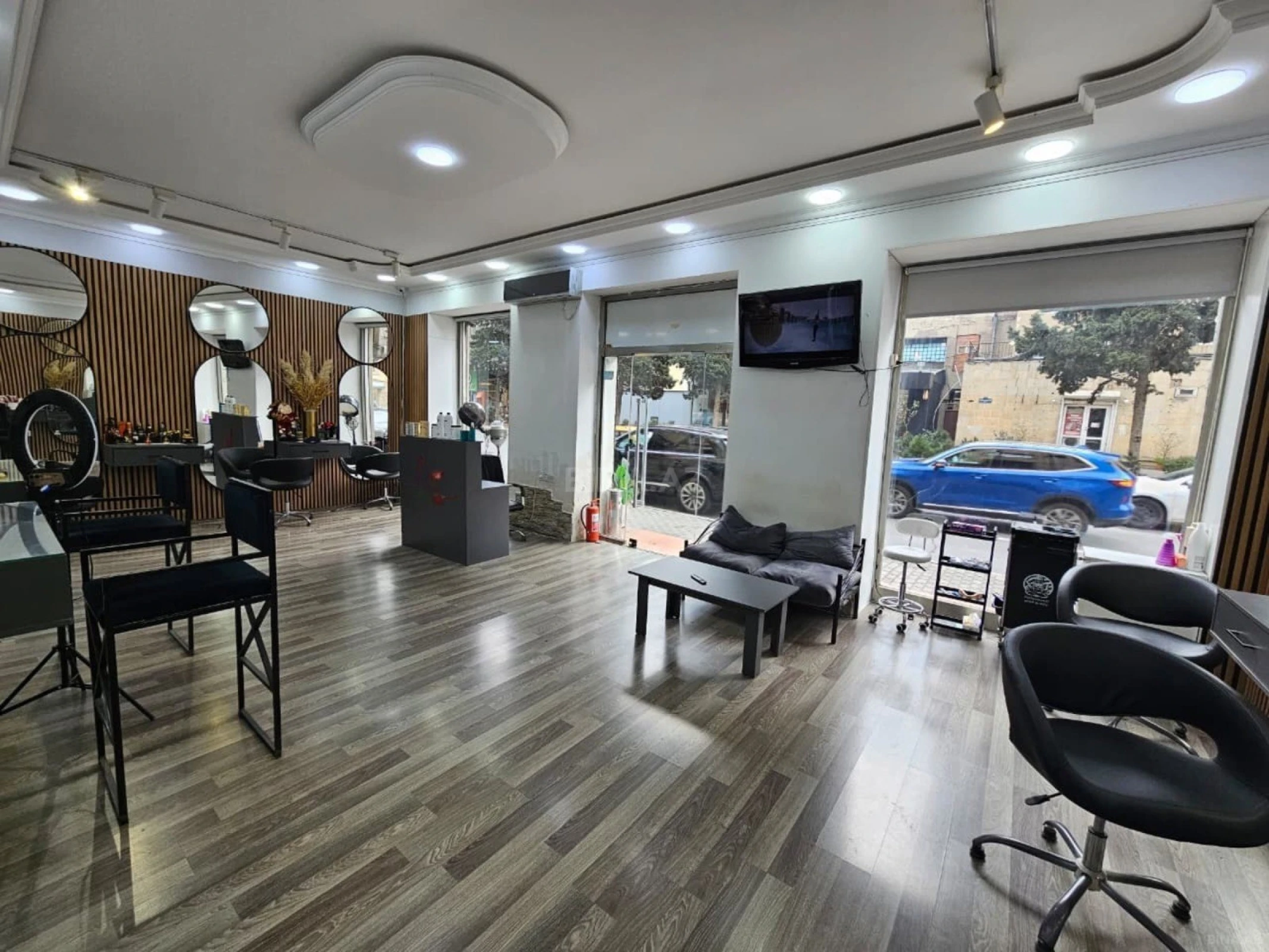 Satılır obyekt 100 m²