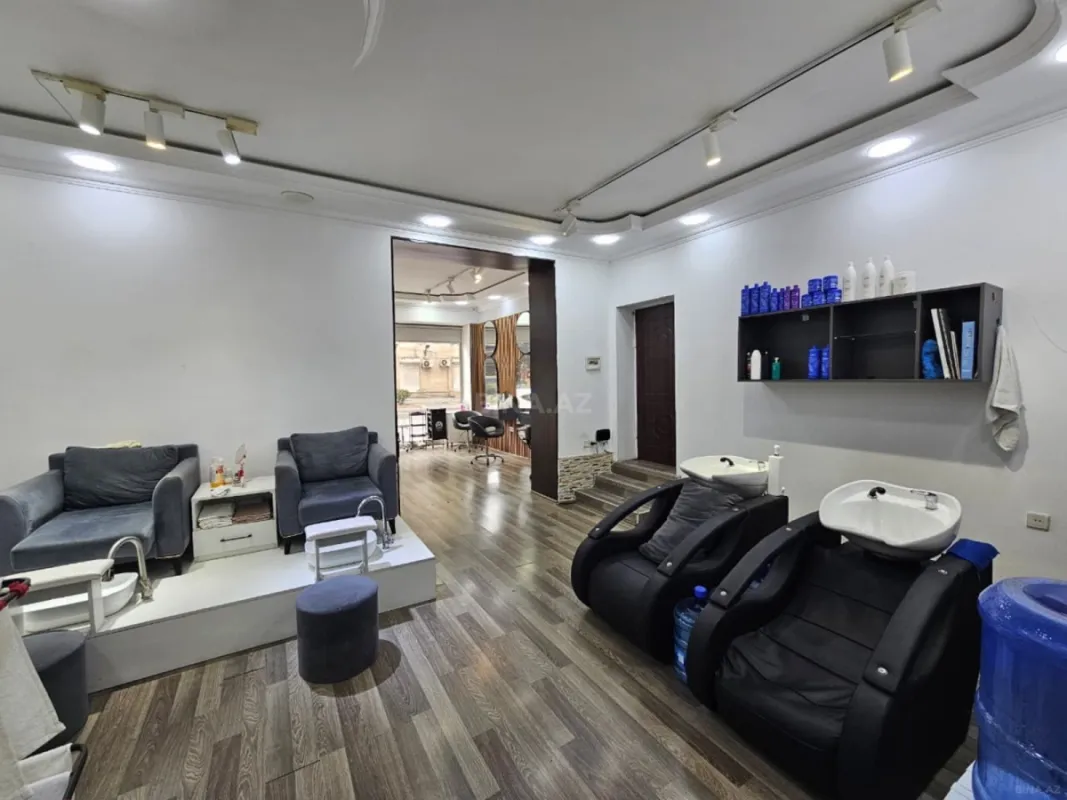 Satılır obyekt 100 m²