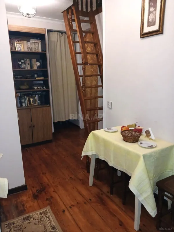 Satılır 2 otaqlı mənzil 63 m²