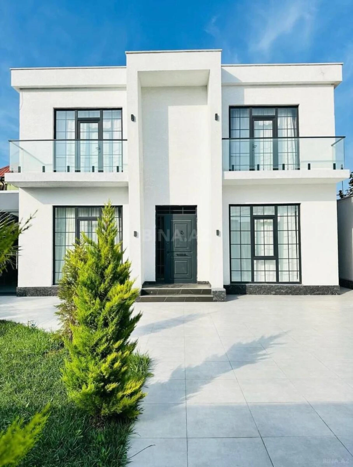 Kirayə verilir 5 otaqlı həyət evi 350 m²