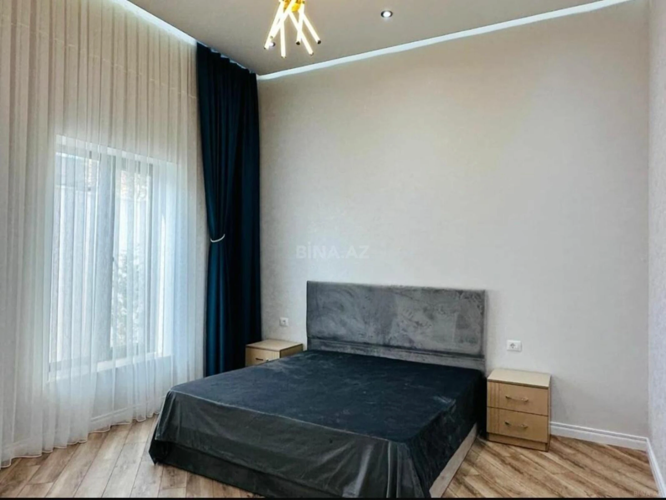 Kirayə verilir 4 otaqlı həyət evi 250 m²