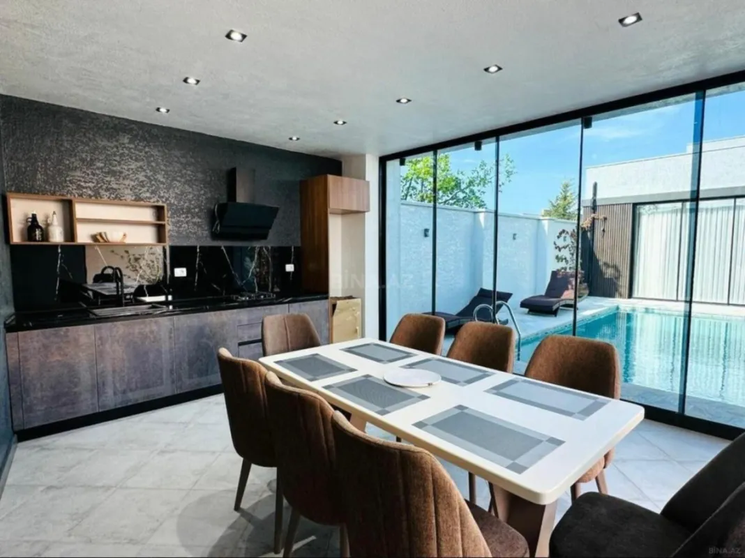 Kirayə verilir 4 otaqlı həyət evi 250 m²