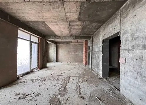 Satılır 4 otaqlı mənzil 185 m²