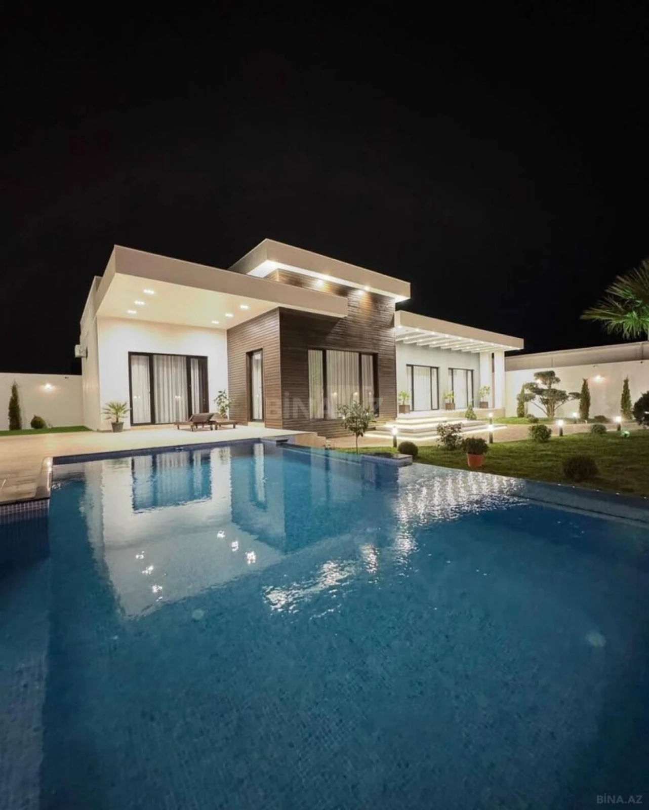 Kirayə verilir 4 otaqlı həyət evi 250 m²