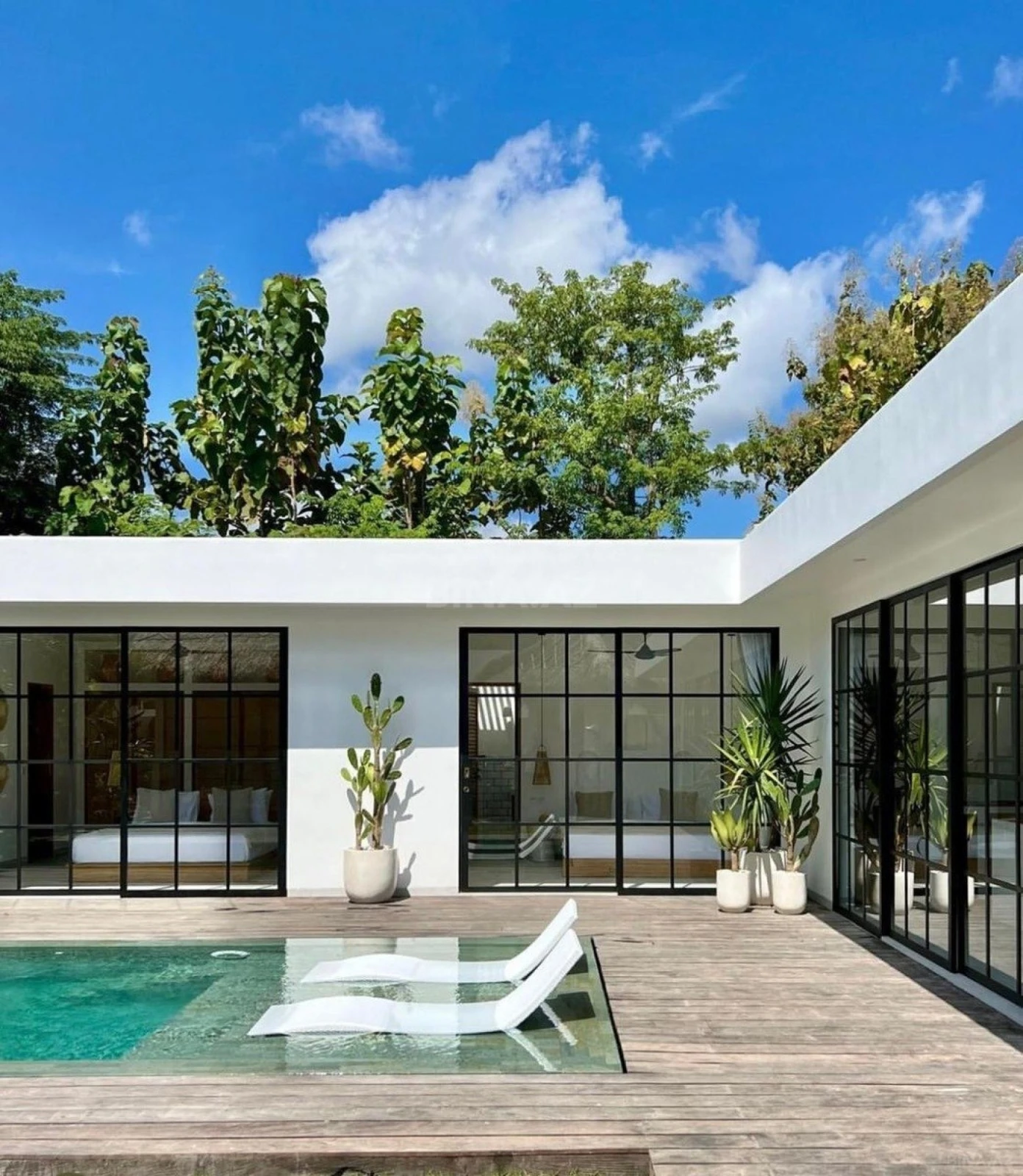 Kirayə verilir 4 otaqlı həyət evi 250 m²