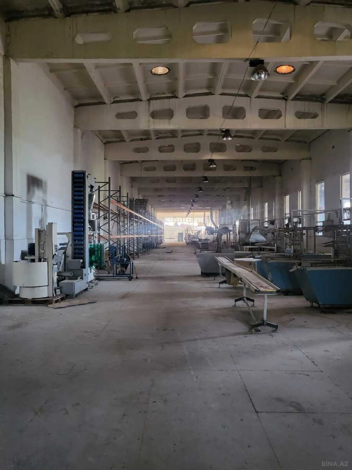 Satılır obyekt 4000 m²