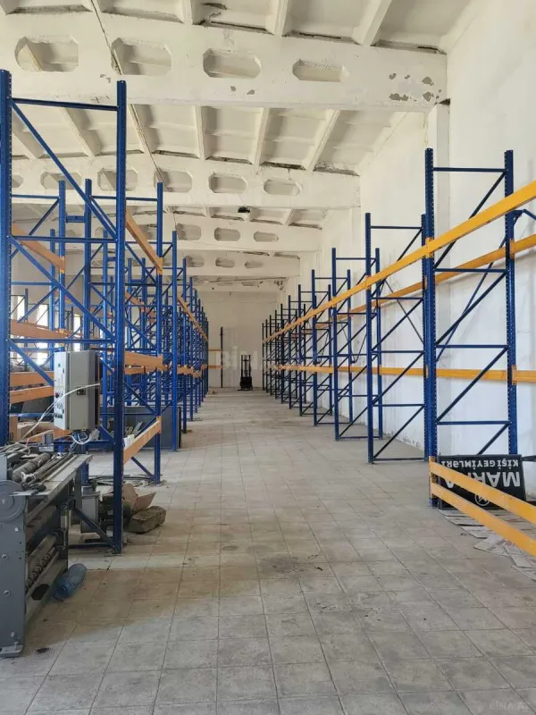 Satılır obyekt 4000 m²