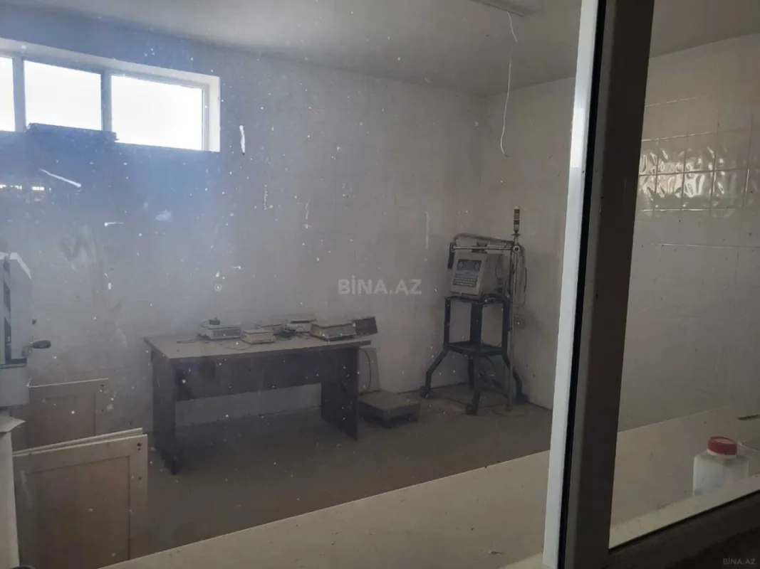 Satılır obyekt 4000 m²