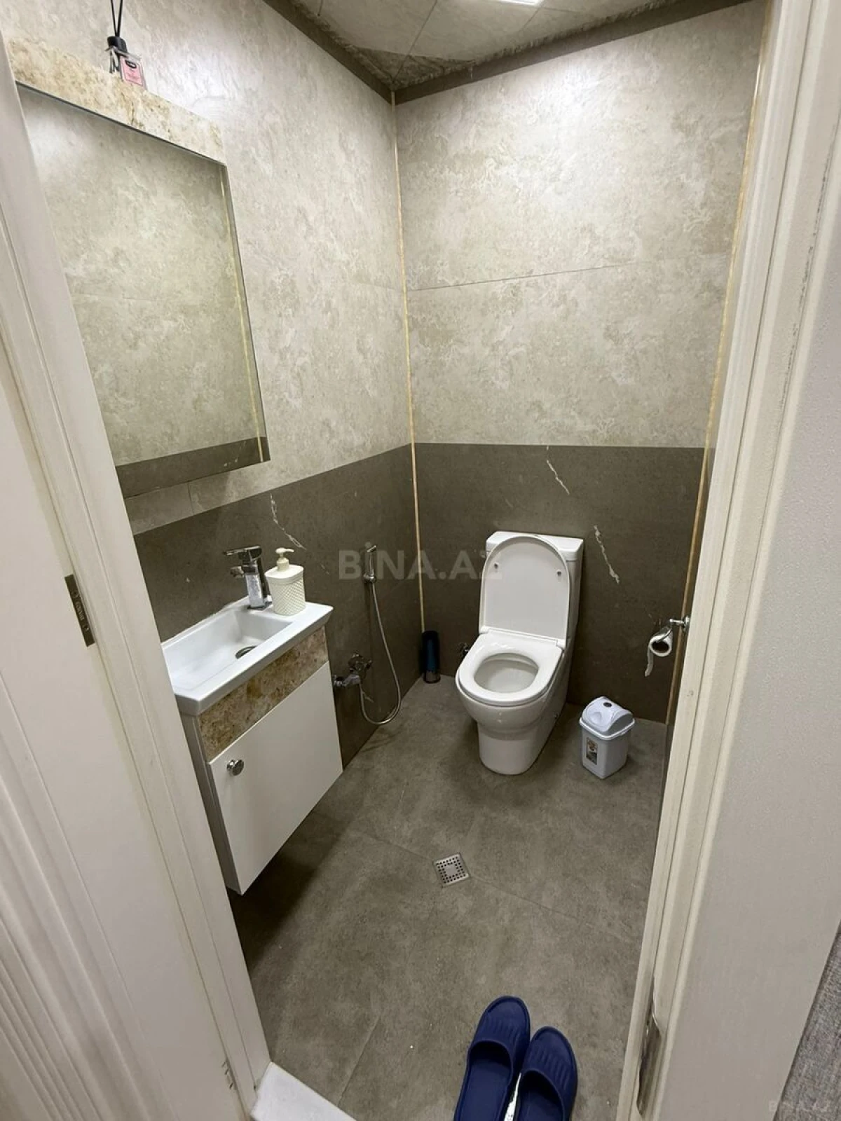 Kirayə verilir 3 otaqlı mənzil 124 m²