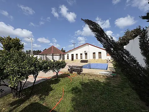 Kirayə verilir 5 otaqlı həyət evi 250 m²