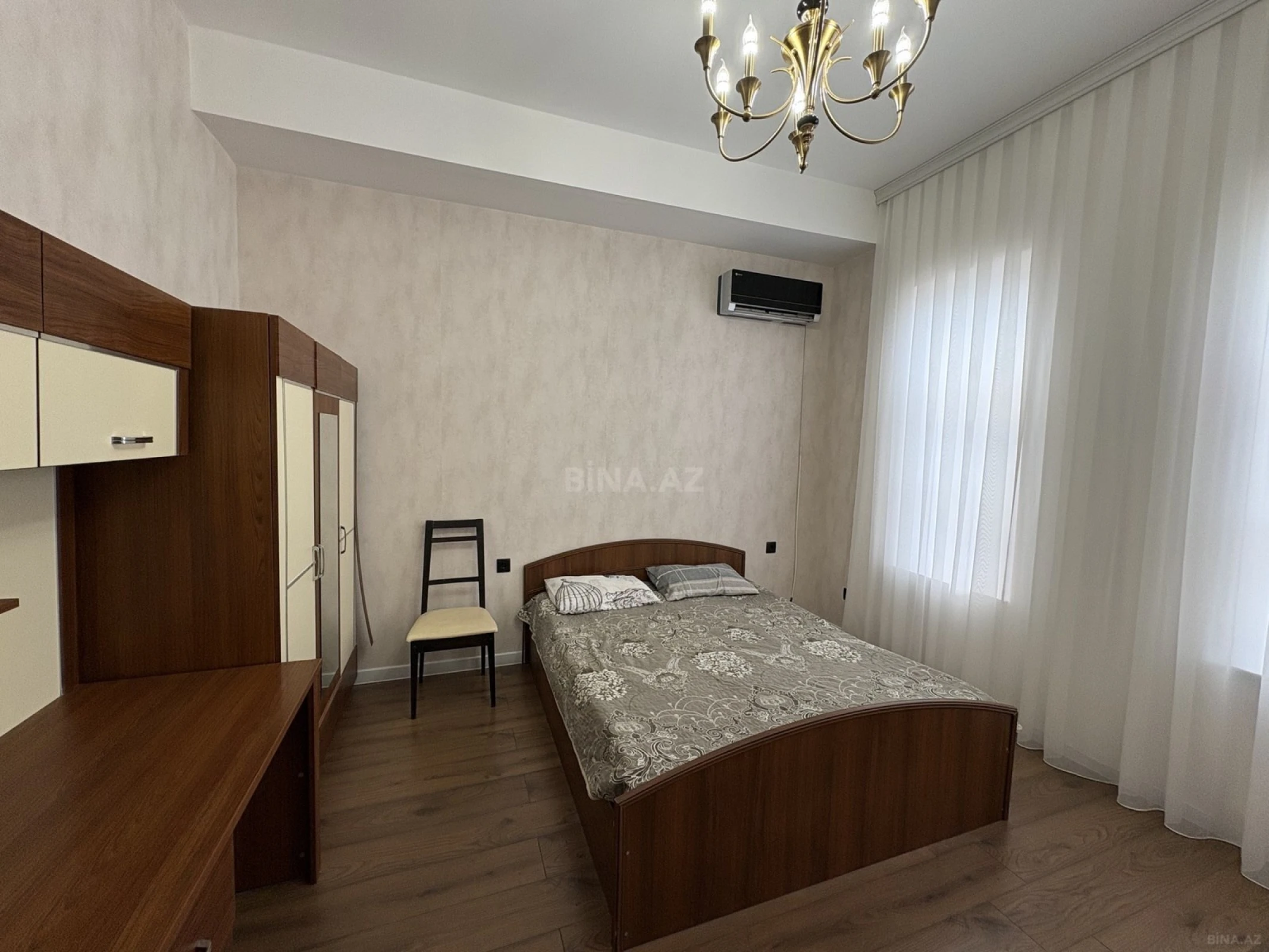 Kirayə verilir 5 otaqlı həyət evi 250 m²