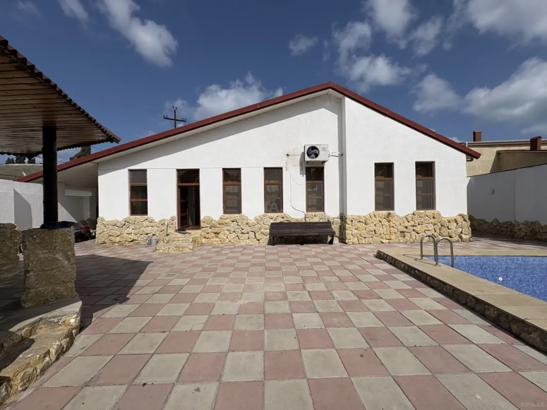 Kirayə verilir 5 otaqlı həyət evi 250 m²