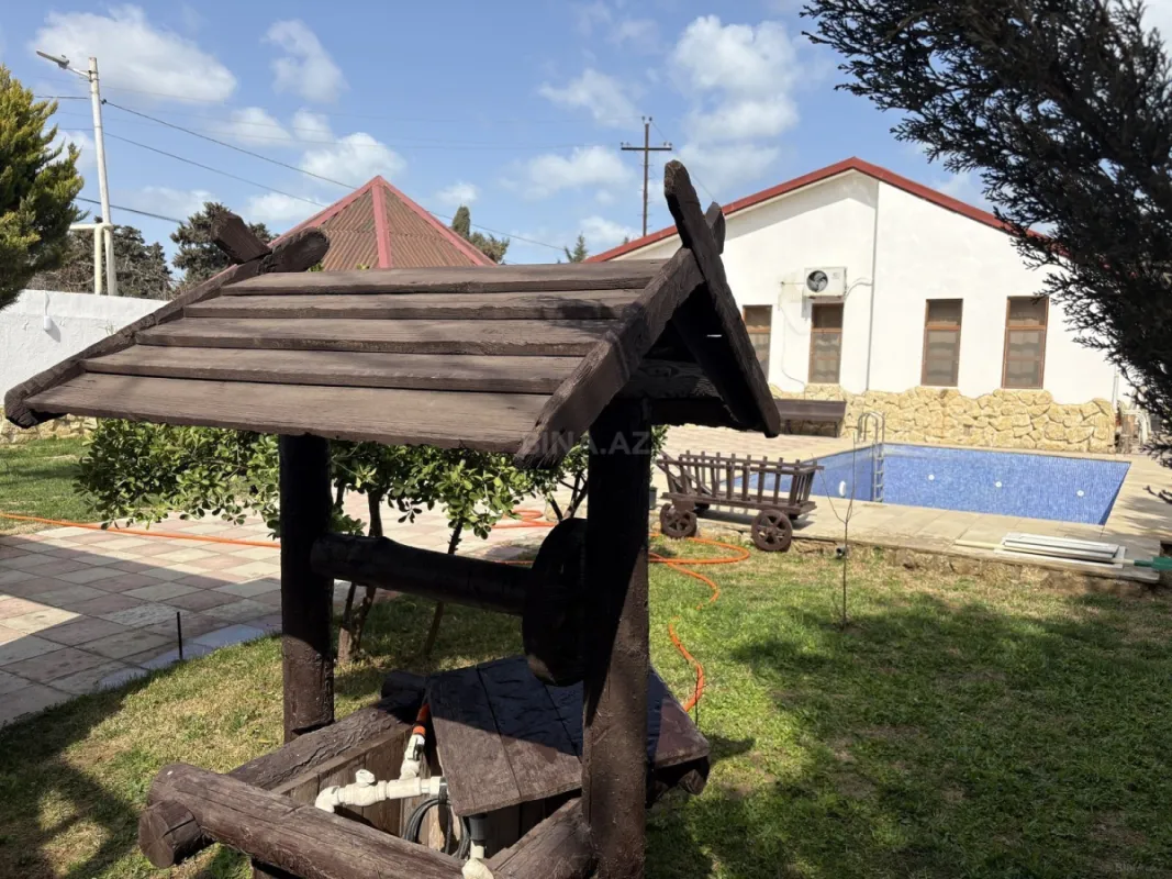 Kirayə verilir 5 otaqlı həyət evi 250 m²