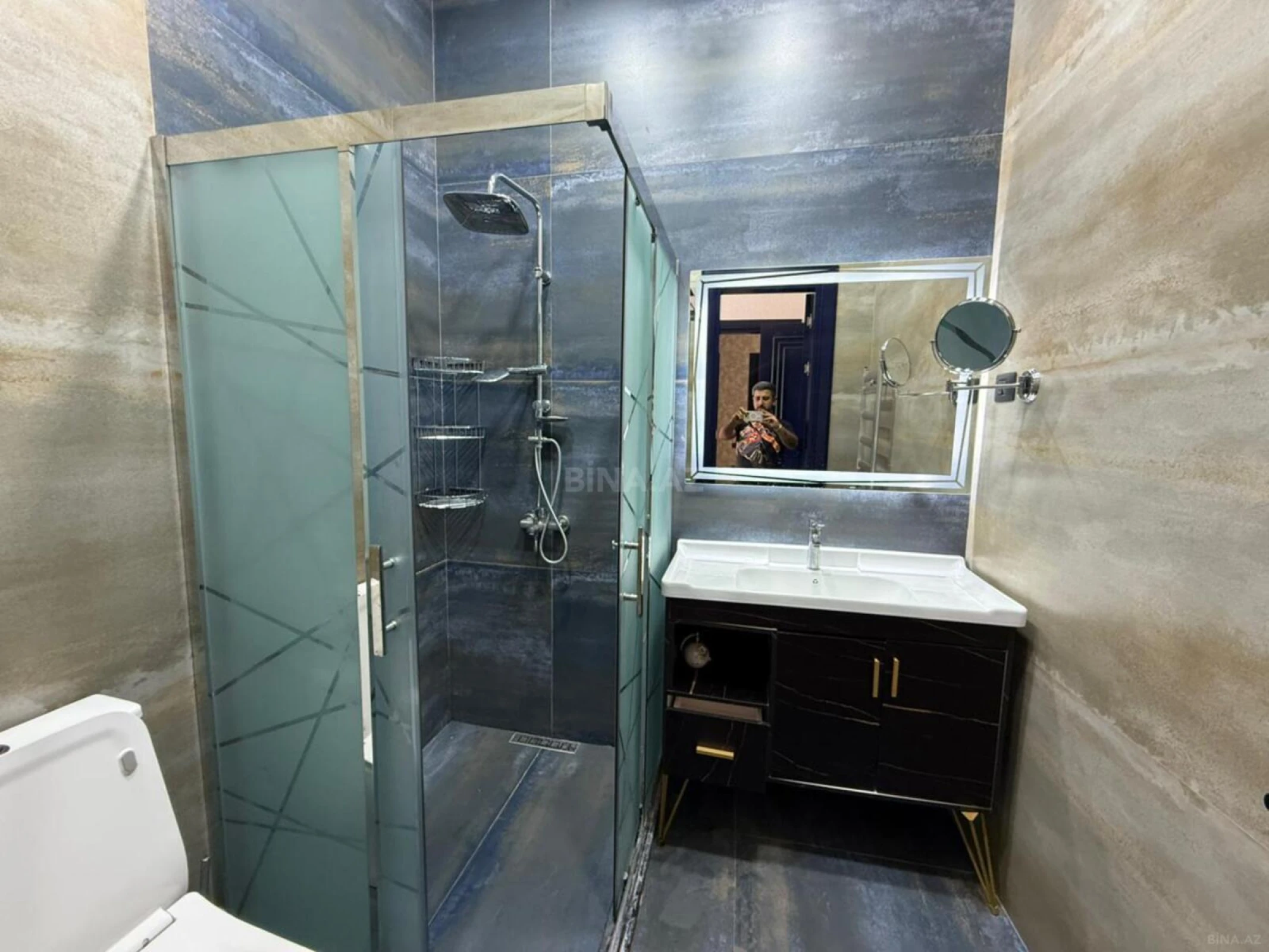 Kirayə verilir 5 otaqlı həyət evi 340 m²