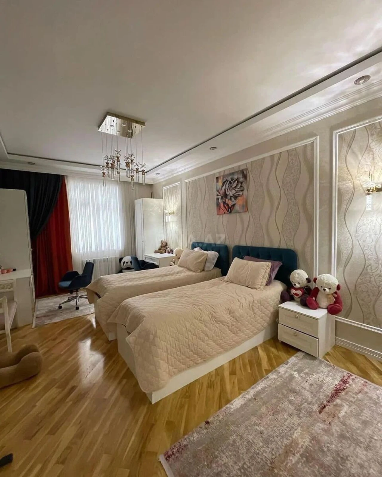 Kirayə verilir 6 otaqlı həyət evi 450 m²