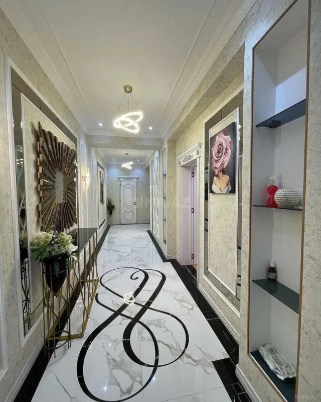 Kirayə verilir 6 otaqlı həyət evi 450 m²