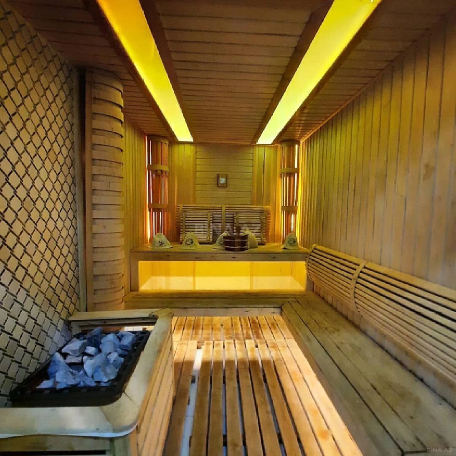 Kirayə verilir 6 otaqlı həyət evi 450 m²