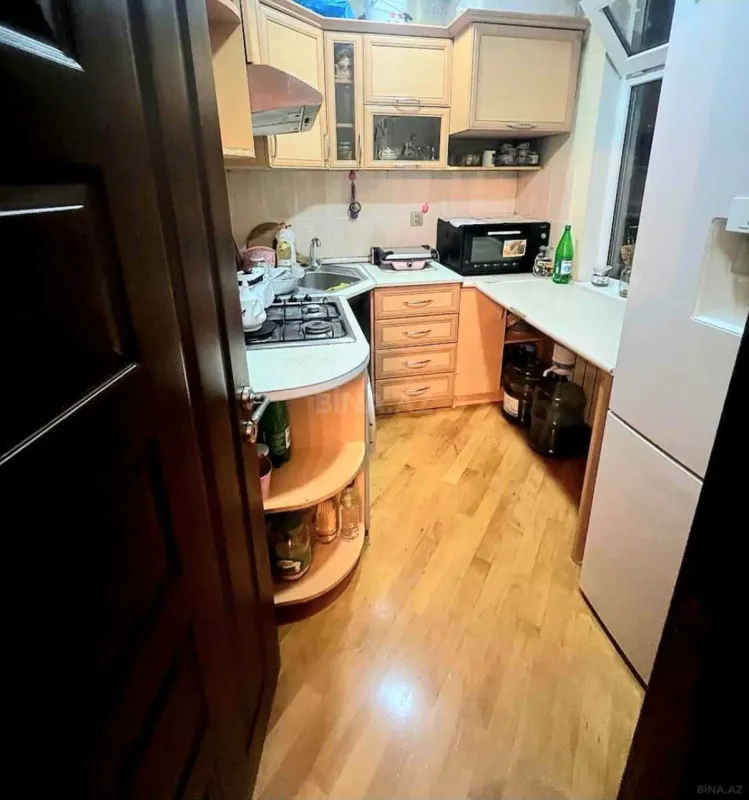 Satılır 2 otaqlı mənzil 58 m²