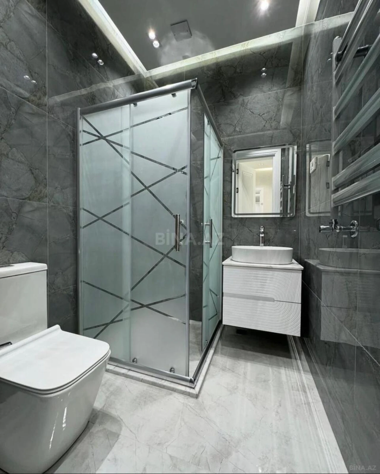 Kirayə verilir 5 otaqlı həyət evi 340 m²