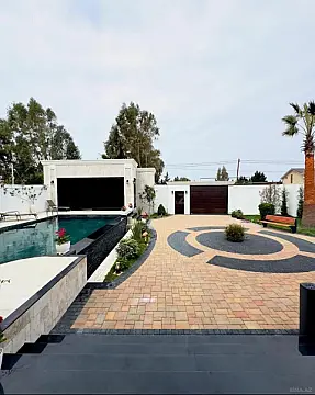 Kirayə verilir 5 otaqlı həyət evi 340 m²