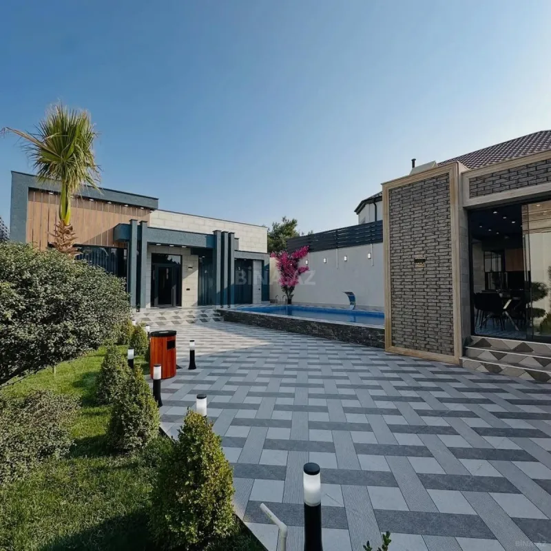 Kirayə verilir 4 otaqlı həyət evi 250 m²