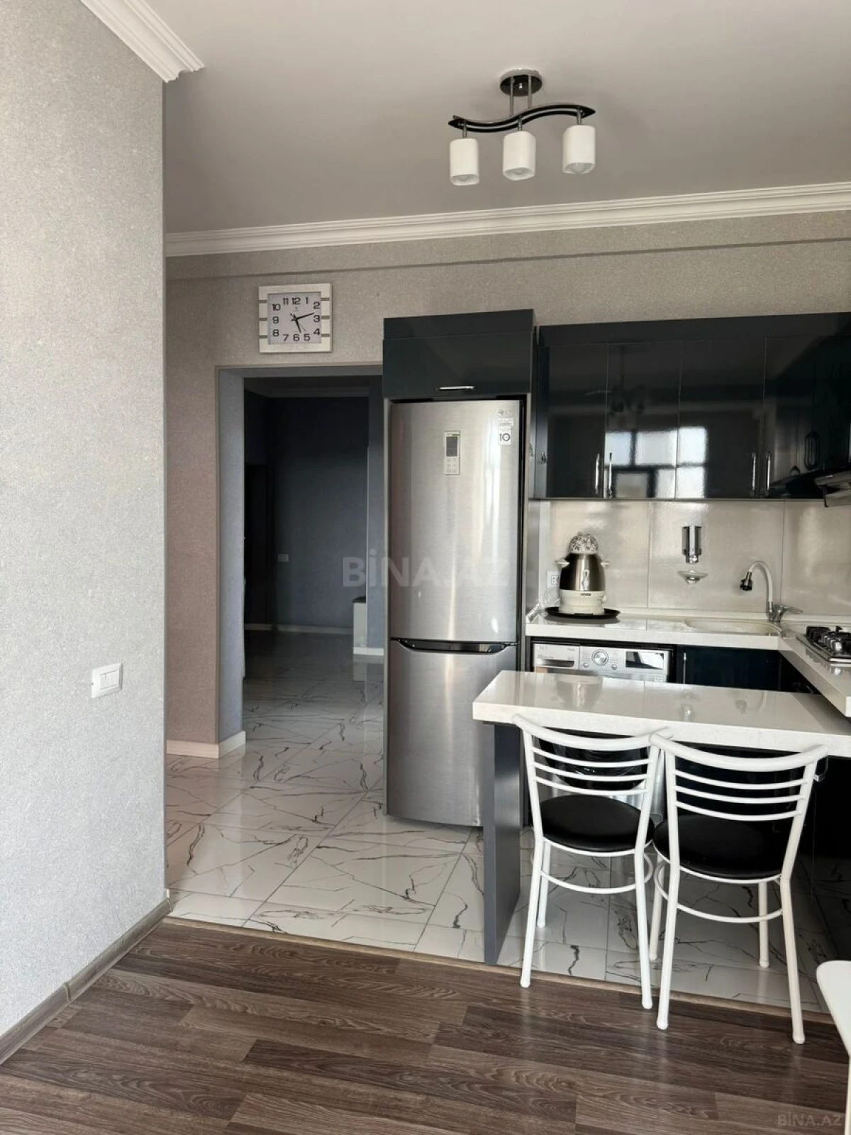 Satılır 3 otaqlı mənzil 90 m²