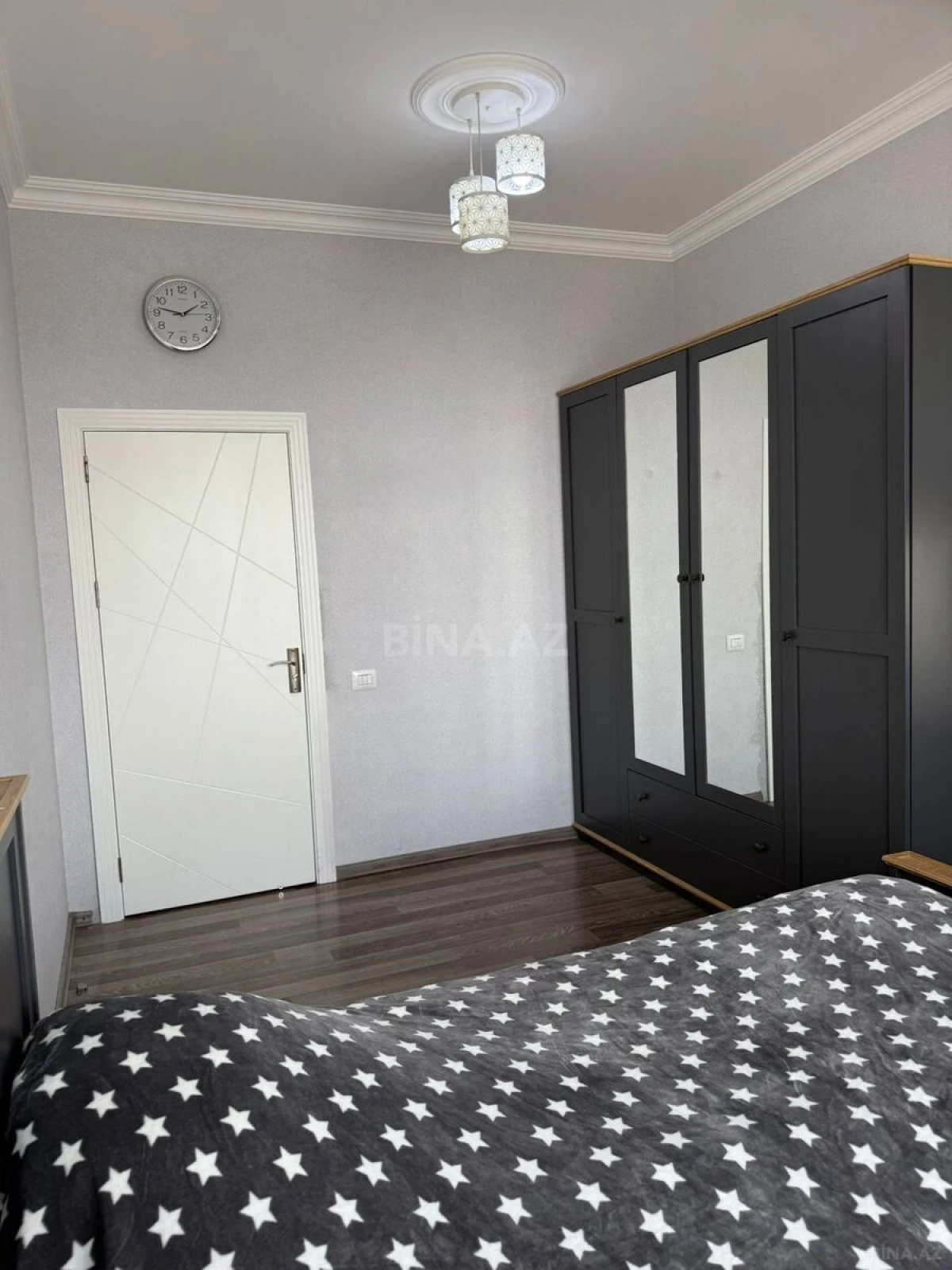 Satılır 3 otaqlı mənzil 90 m²