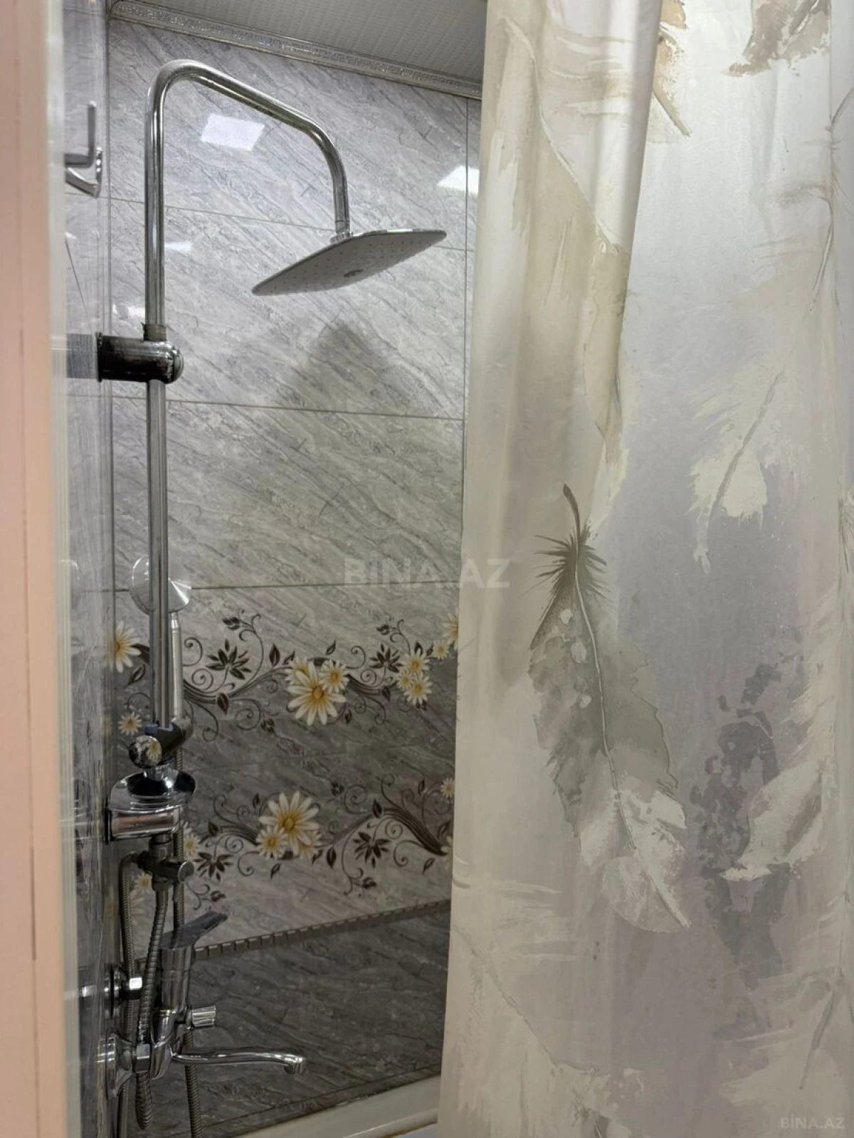 Satılır 3 otaqlı mənzil 90 m²