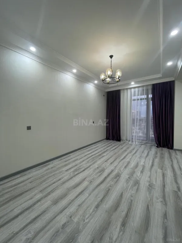 Satılır 2 otaqlı mənzil 85 m²