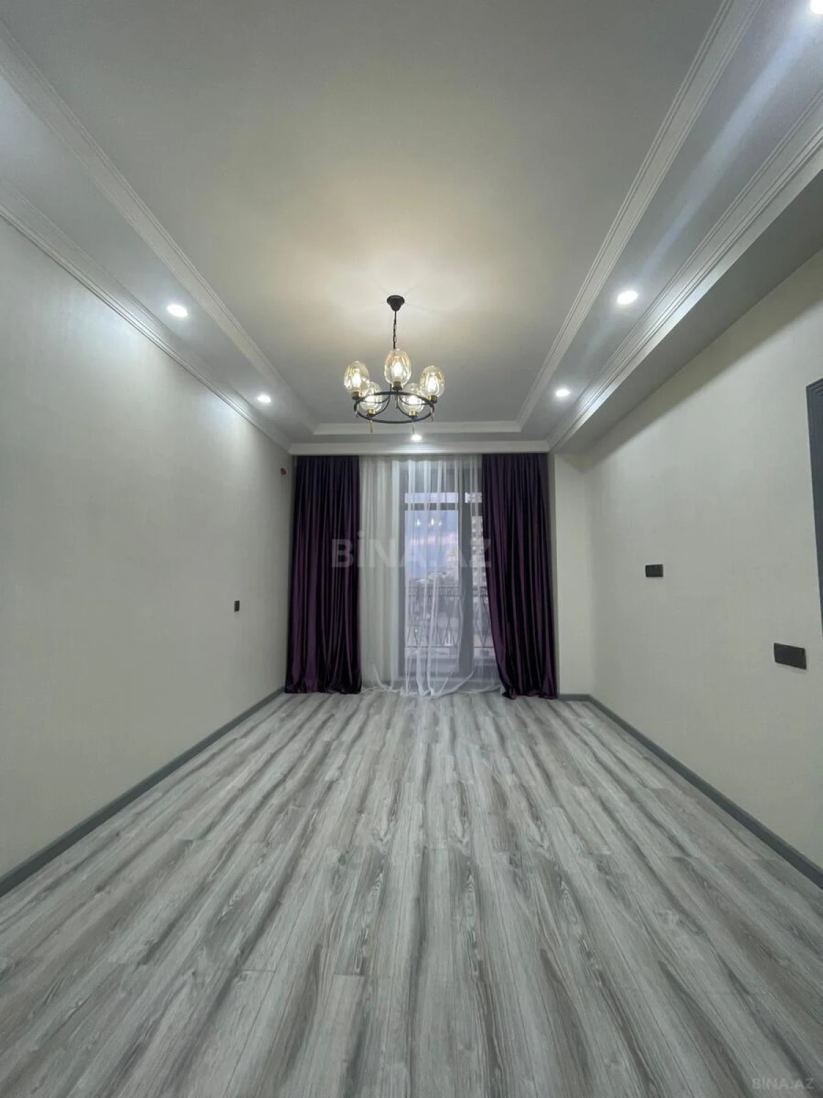 Satılır 2 otaqlı mənzil 85 m²