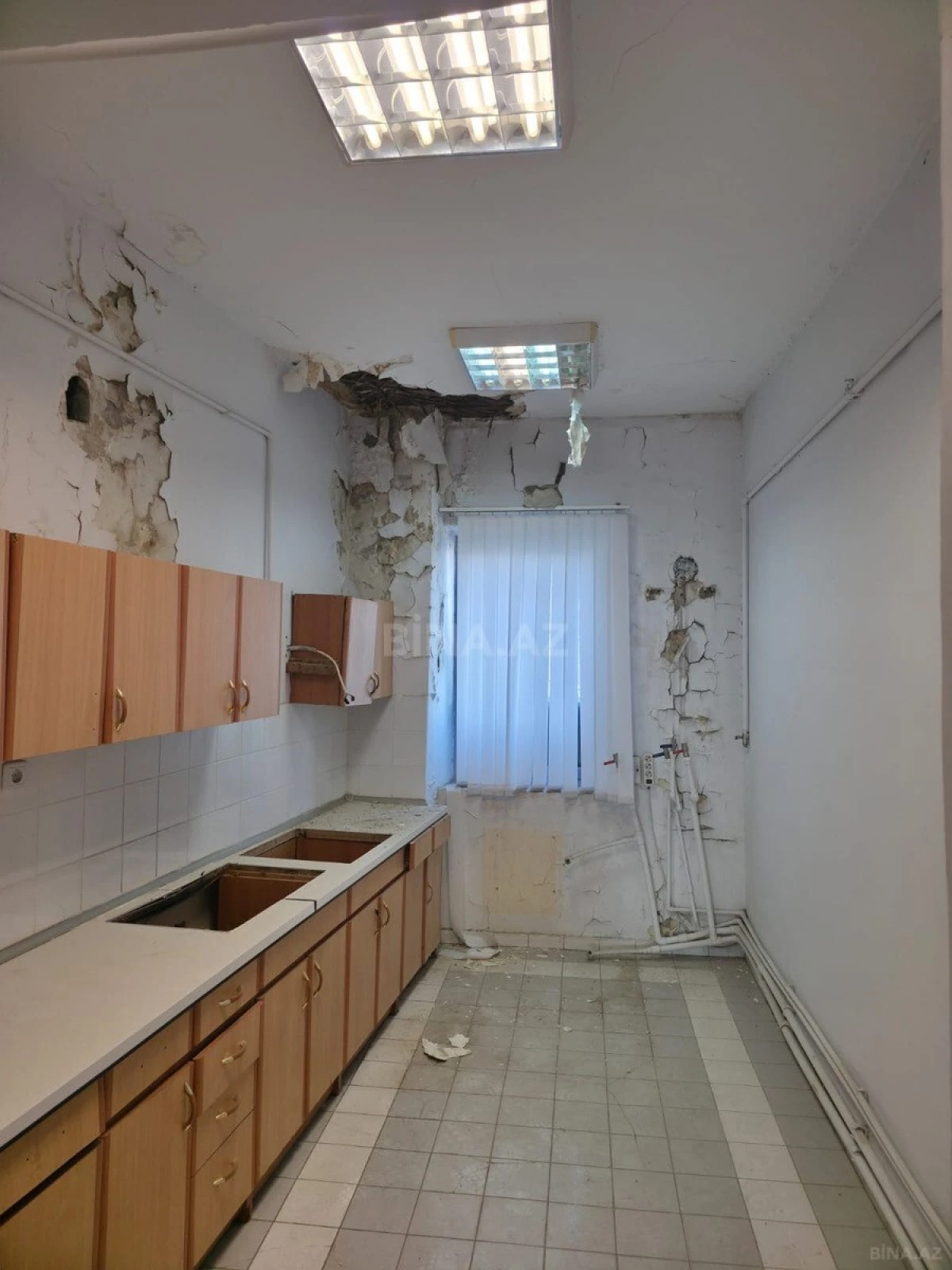 Satılır 3 otaqlı mənzil 120 m²