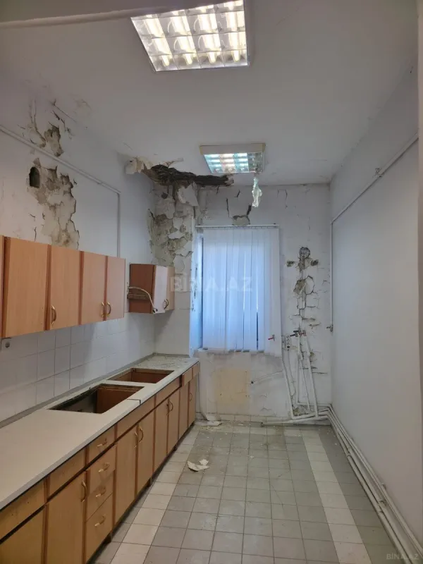 Satılır 3 otaqlı mənzil 120 m²