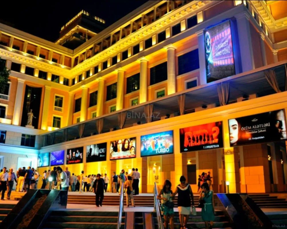 Satılır 3 otaqlı mənzil 120 m²