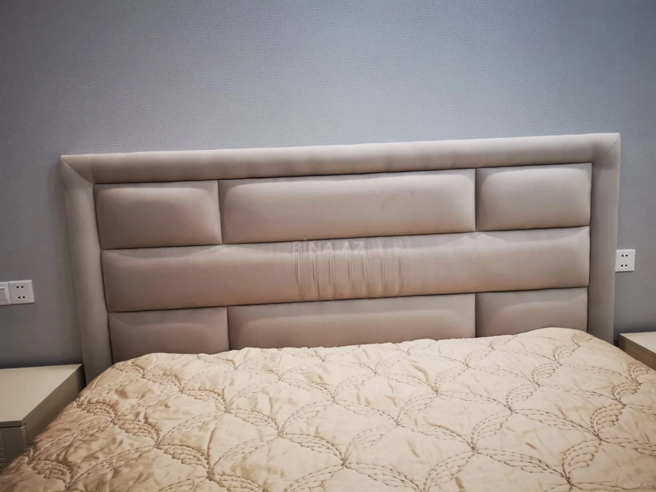 Kirayə verilir 2 otaqlı mənzil 65 m²
