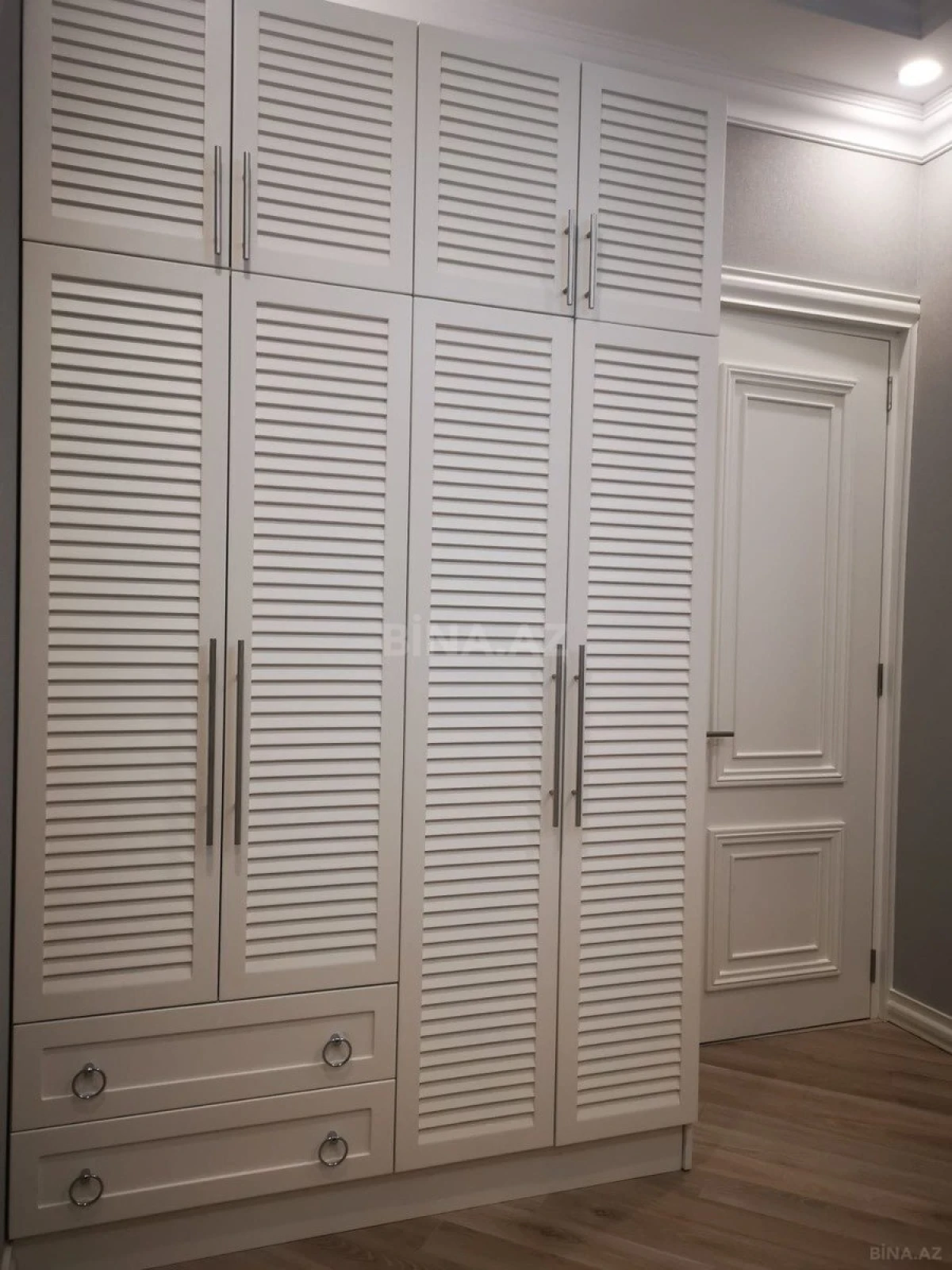 Kirayə verilir 2 otaqlı mənzil 65 m²