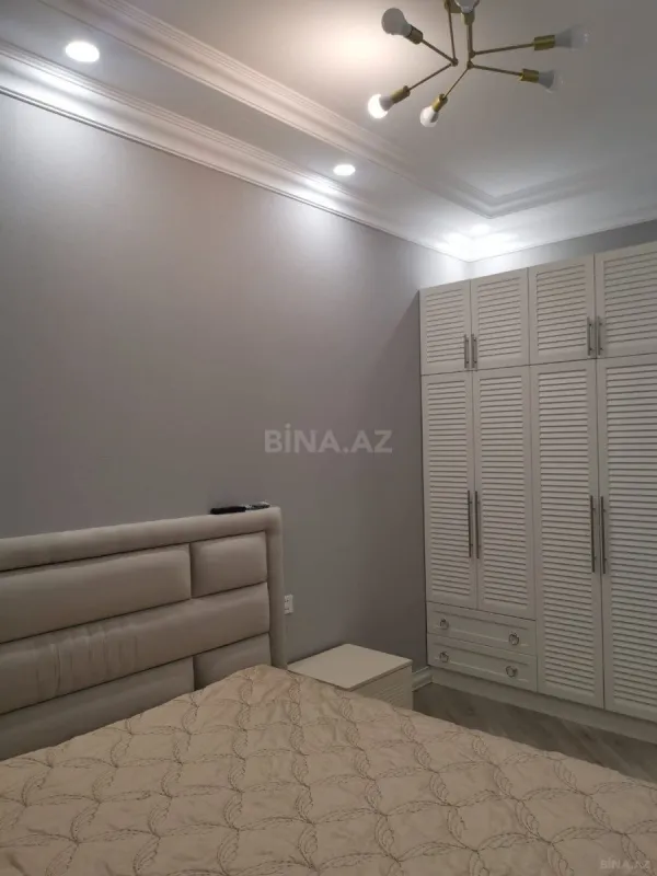 Kirayə verilir 2 otaqlı mənzil 65 m²