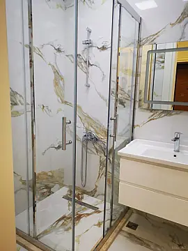 Kirayə verilir 2 otaqlı mənzil 65 m²