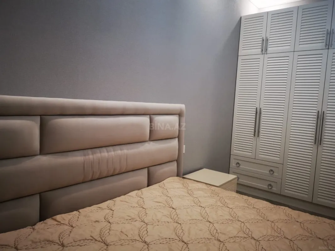 Kirayə verilir 2 otaqlı mənzil 65 m²