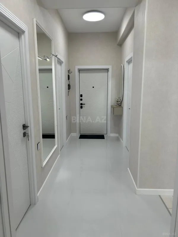 Satılır 2 otaqlı mənzil 60 m²