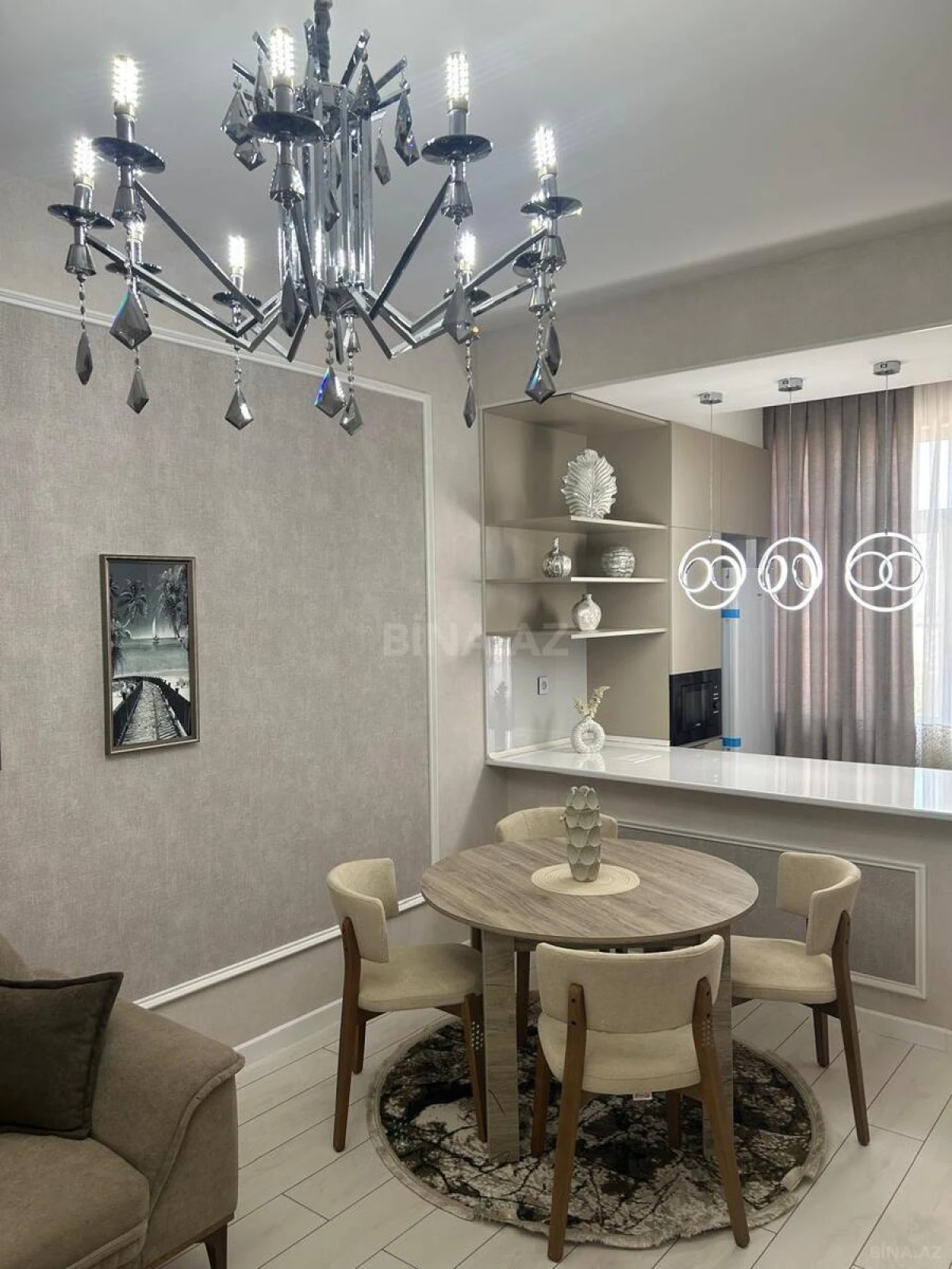 Satılır 2 otaqlı mənzil 60 m²
