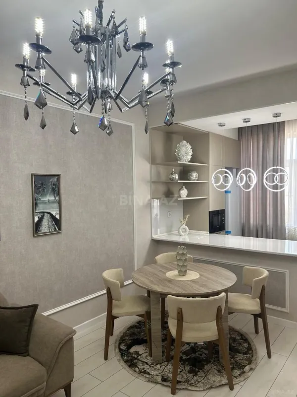 Satılır 2 otaqlı mənzil 60 m²