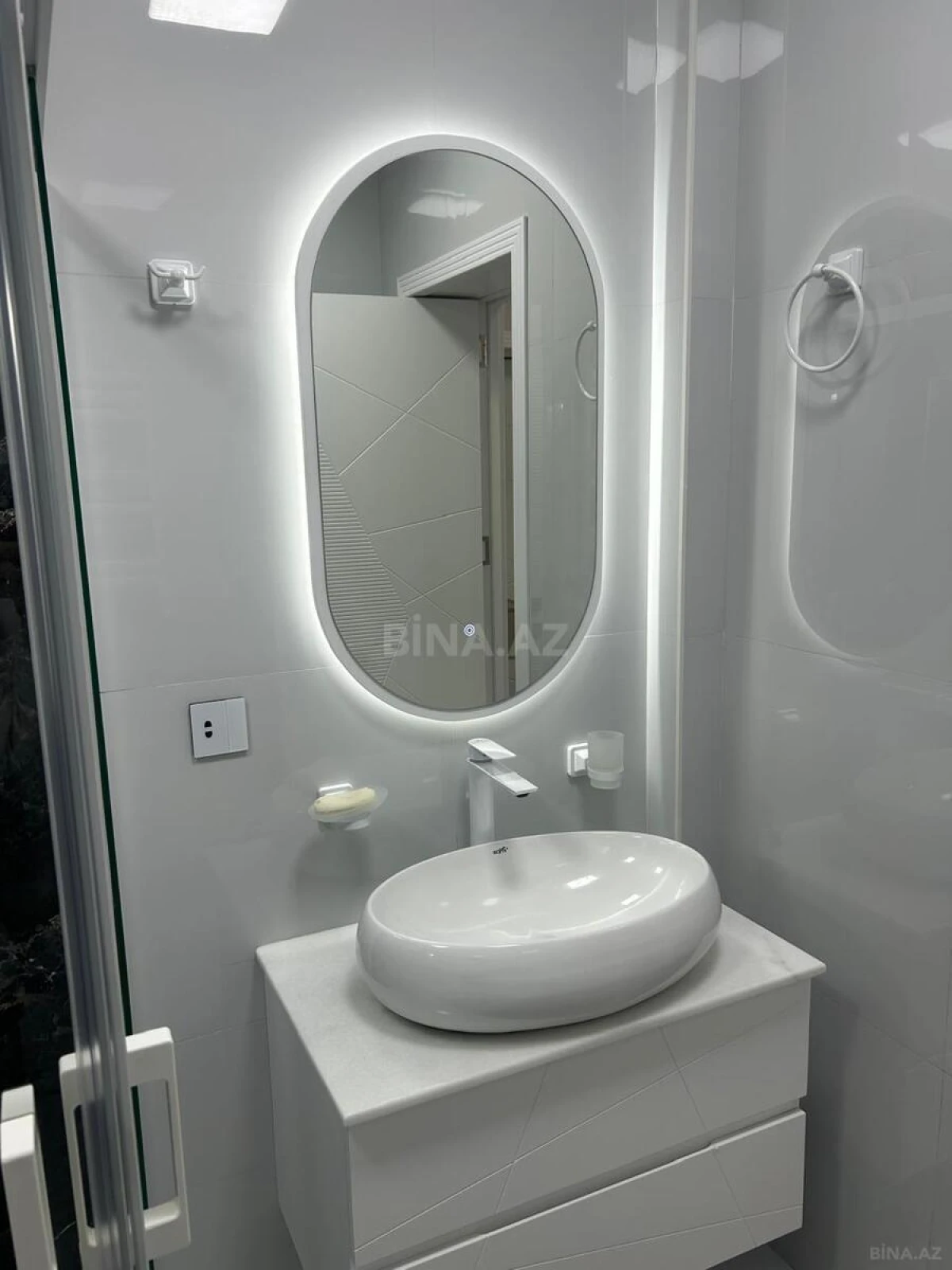 Satılır 2 otaqlı mənzil 60 m²