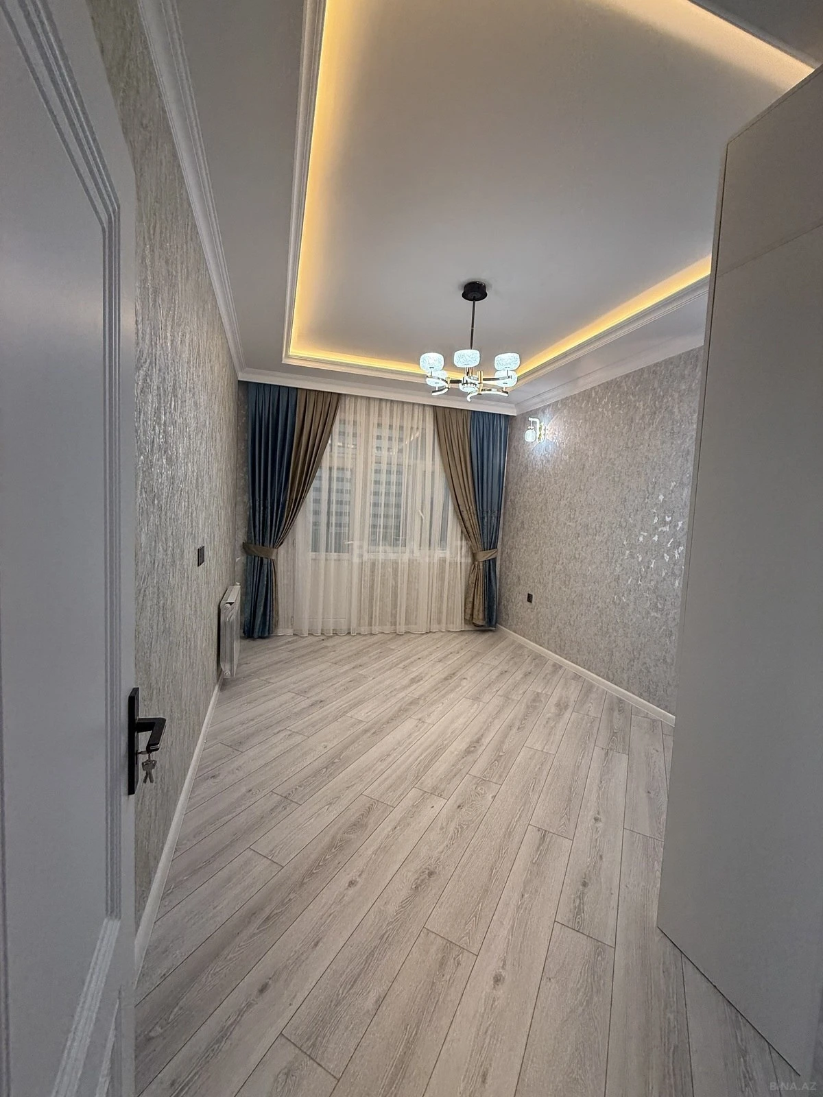 Satılır 3 otaqlı mənzil 85 m²
