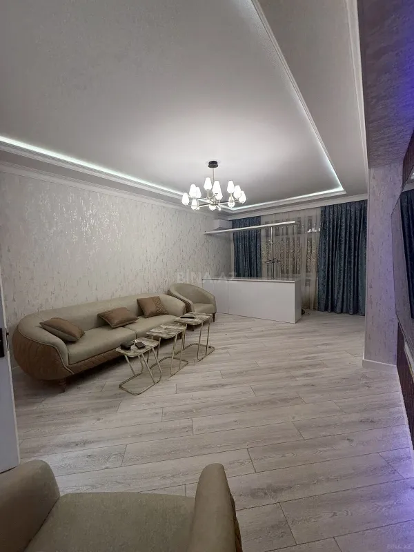 Satılır 3 otaqlı mənzil 85 m²