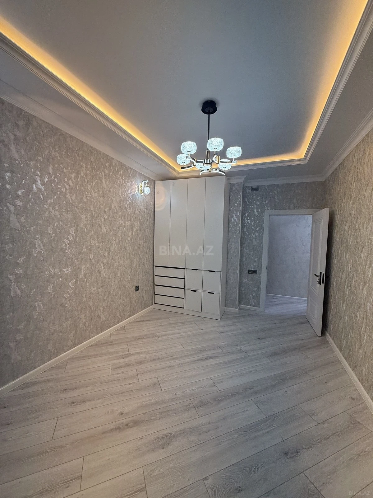 Satılır 3 otaqlı mənzil 85 m²