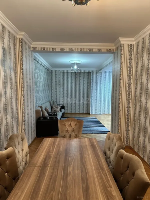 Kirayə verilir 3 otaqlı mənzil 110 m²